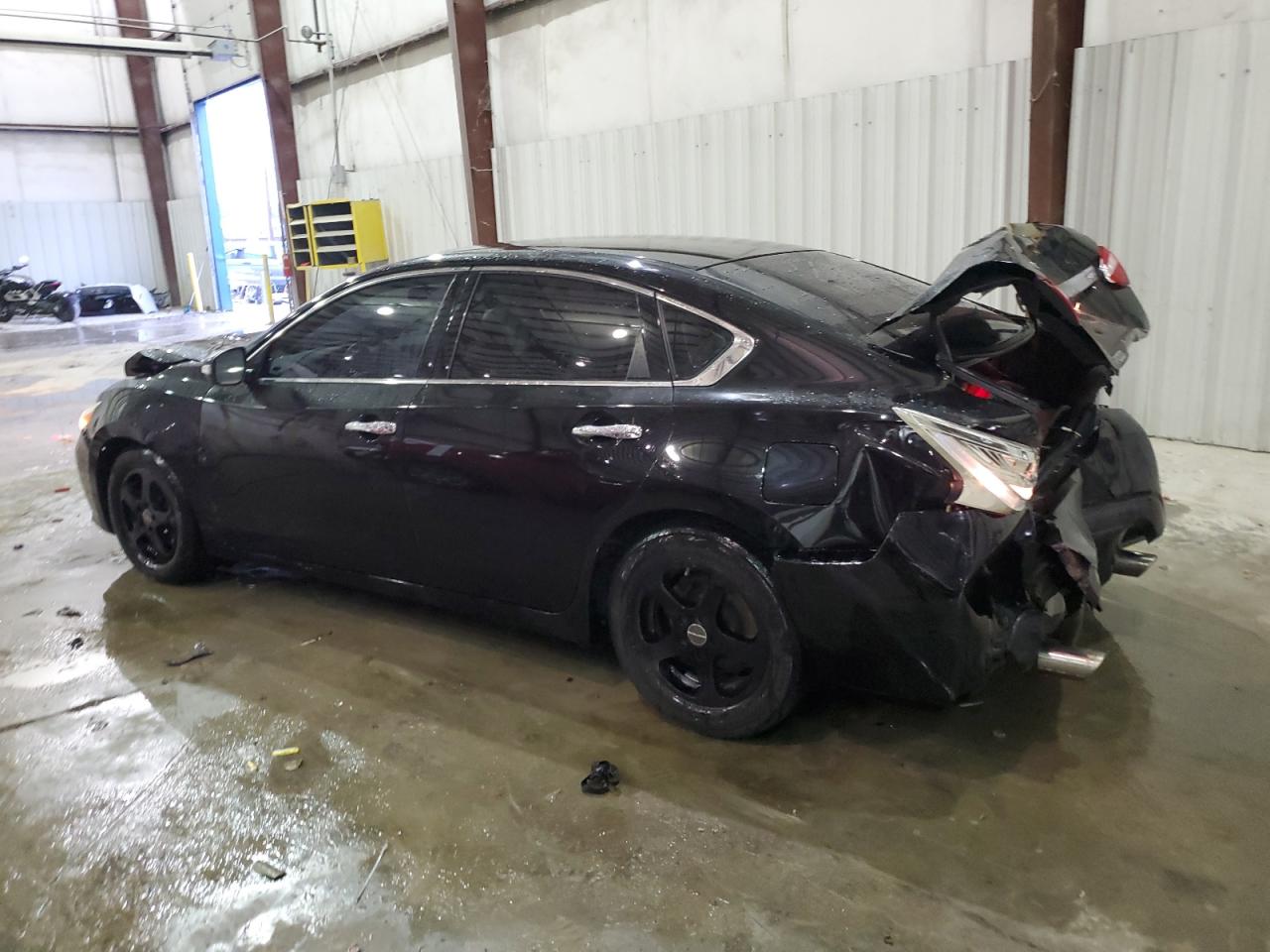 2017 Nissan Altima VIN 1N4AL3AP1HC194806 Copart auction photo, front end / rear end damage thumbnail 2