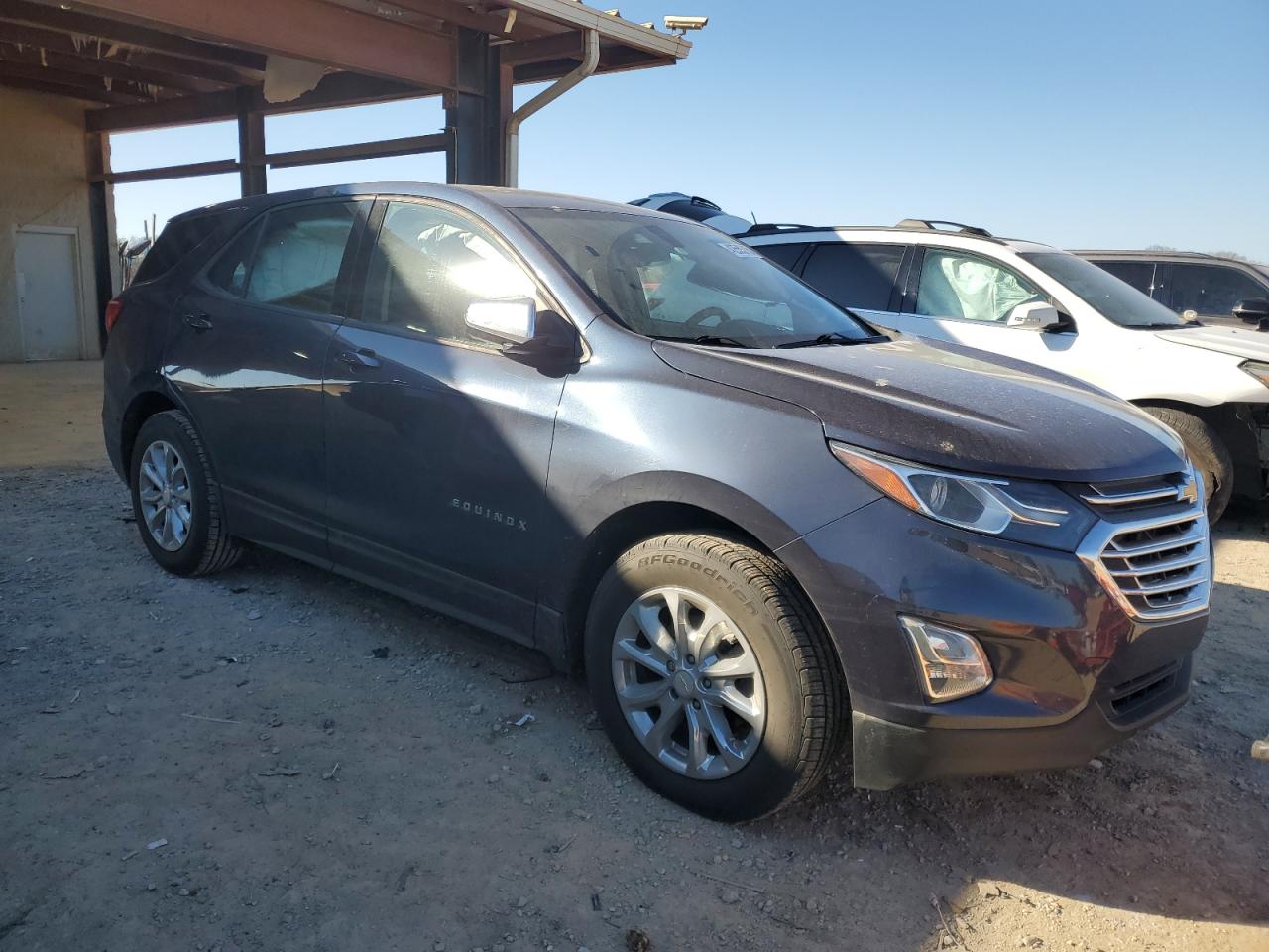 2019 Chevrolet Equinox VIN 3GNAXHEV0KL305840 Copart auction photo, side damage thumbnail 4
