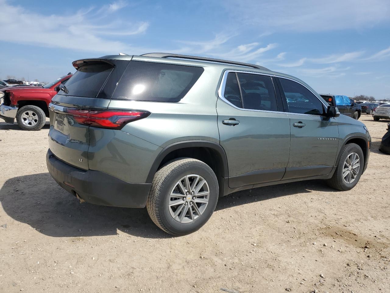2022 Chevrolet Traverse VIN 1GNERGKW3NJ169265 Copart auction photo, side damage thumbnail 3