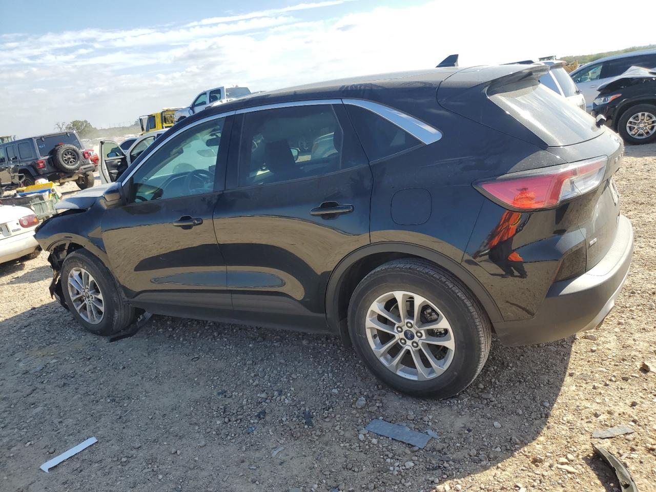 2020 Ford Escape VIN 1FMCU0G69LUB02417 Copart auction photo, front end damage thumbnail 2