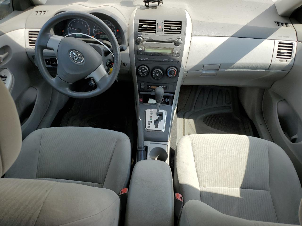 2010 Toyota Corolla VIN 1NXBU4EE7AZ243030 Copart auction photo, front end / minor dent/scratches damage thumbnail 8