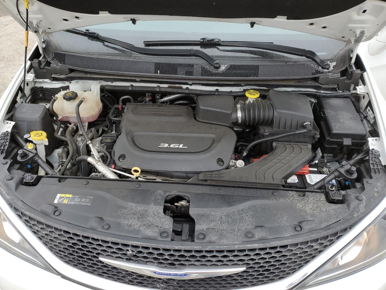2018 Chrysler Pacifica VIN 2C4RC1EG2JR350991 Copart auction photo, side / rear end damage thumbnail 12