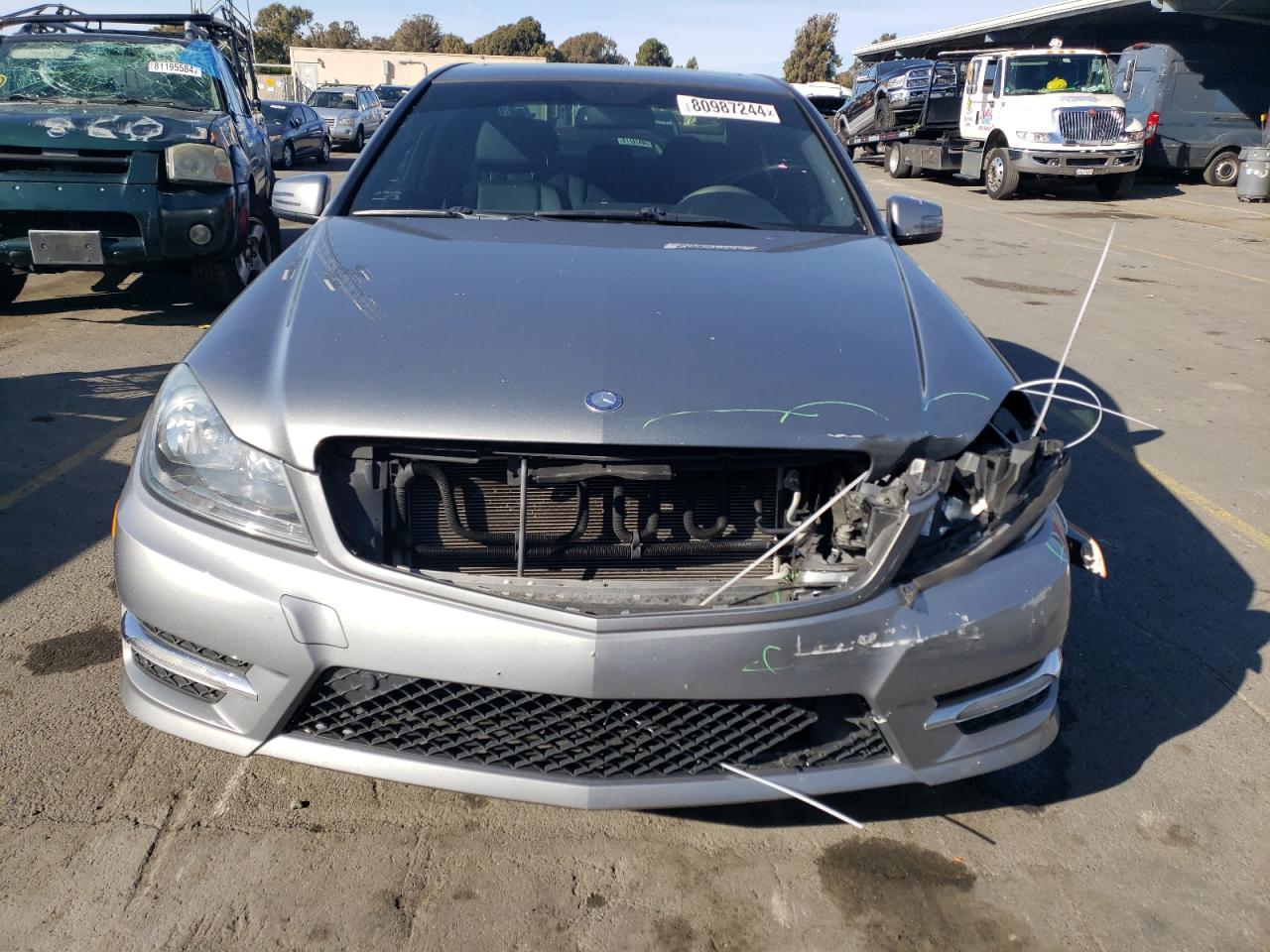 2012 Mercedes-Benz C-klasse VIN WDDGF5HB6CR238991 Copart auction photo, front end damage thumbnail 5