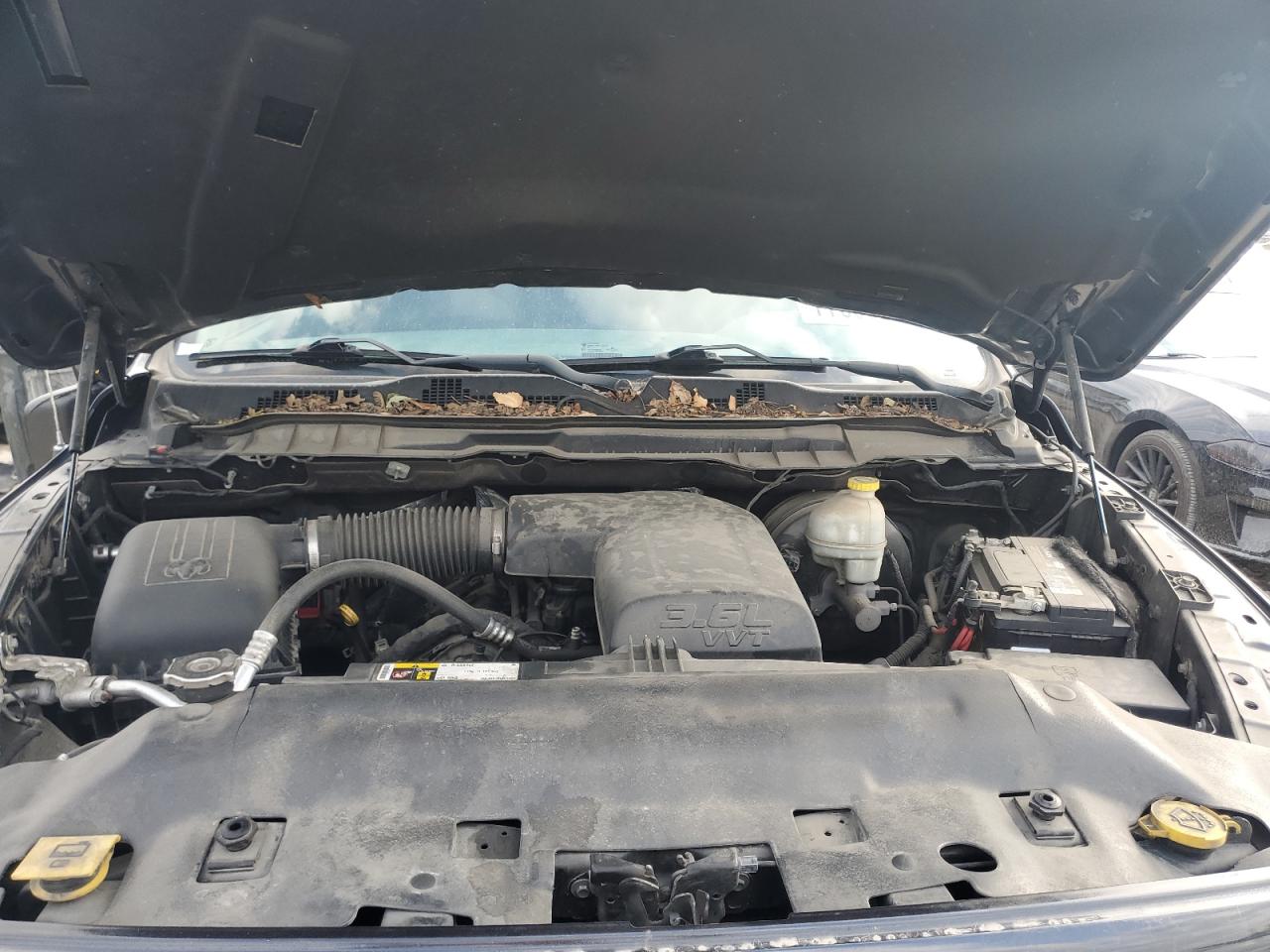 2016 RAM 1500 VIN 1C6RR7KG1GS414121 Copart auction photo, side / minor dent/scratches damage thumbnail 11