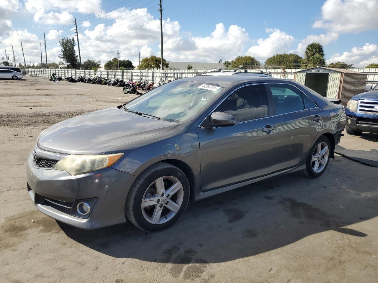 2014 Toyota Camry VIN 4T1BF1FK0EU373945