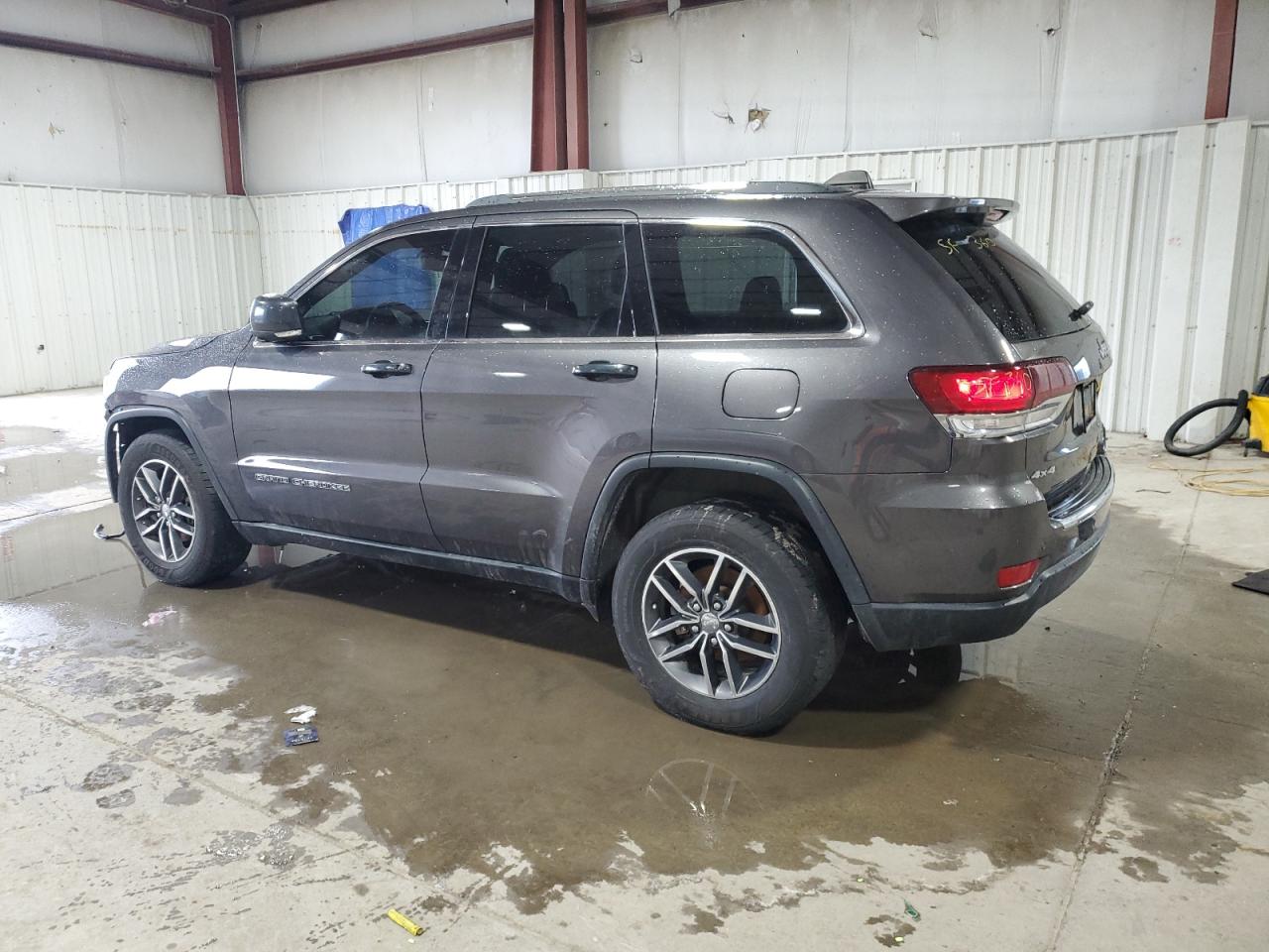 2018 Jeep Grand Cherokee VIN 1C4RJFBG2JC369377 Copart auction photo, front end damage thumbnail 2