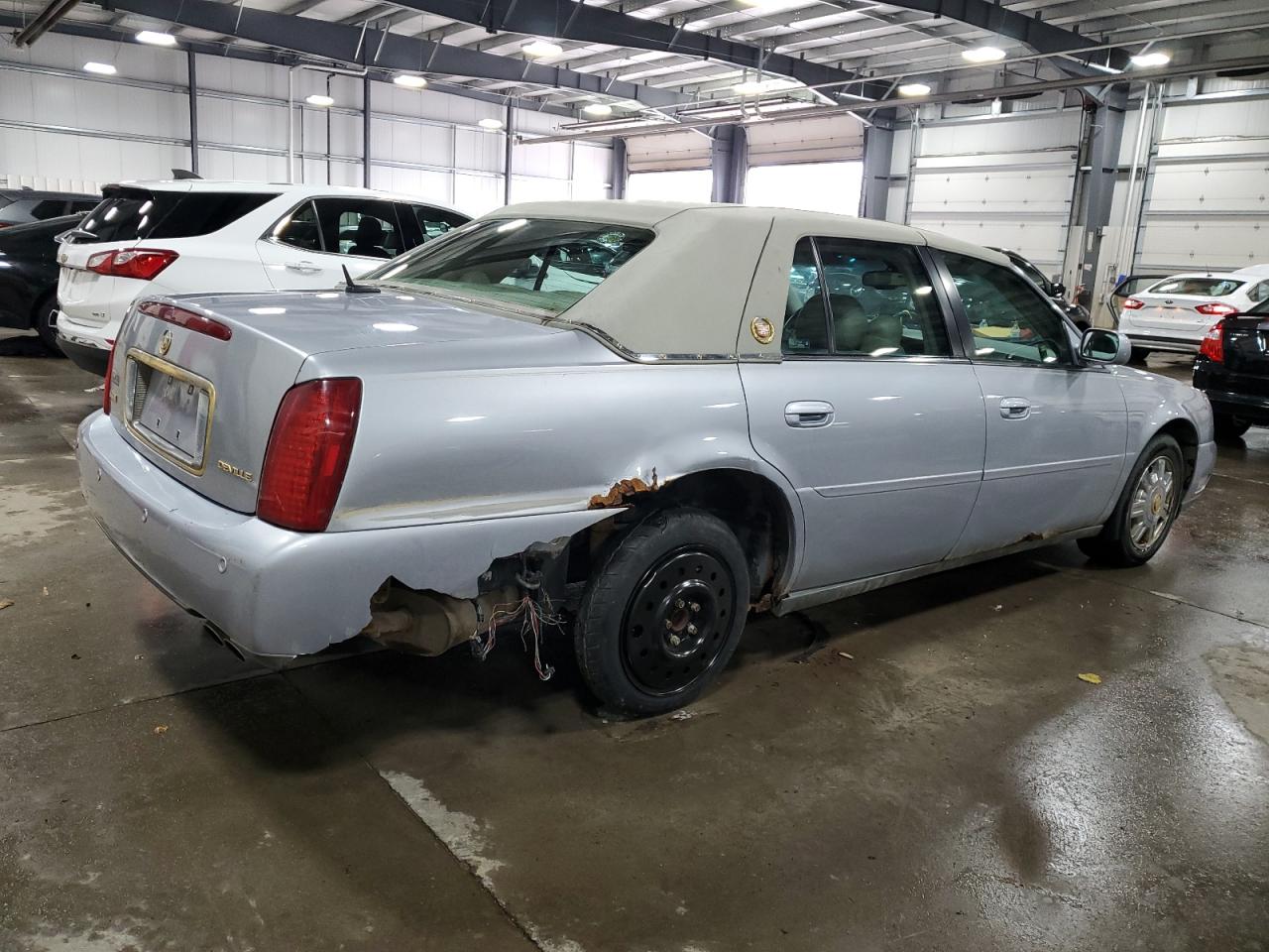 2005 Cadillac De Ville VIN 1G6KD54Y25U101750 Copart auction photo, rear end / undercarriage damage thumbnail 3