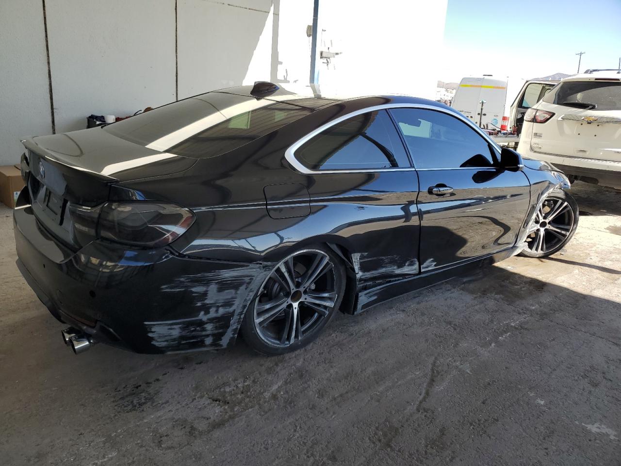 2020 BMW 4er VIN WBA4W3C0XLFJ49186 Copart auction photo, all over damage thumbnail 3
