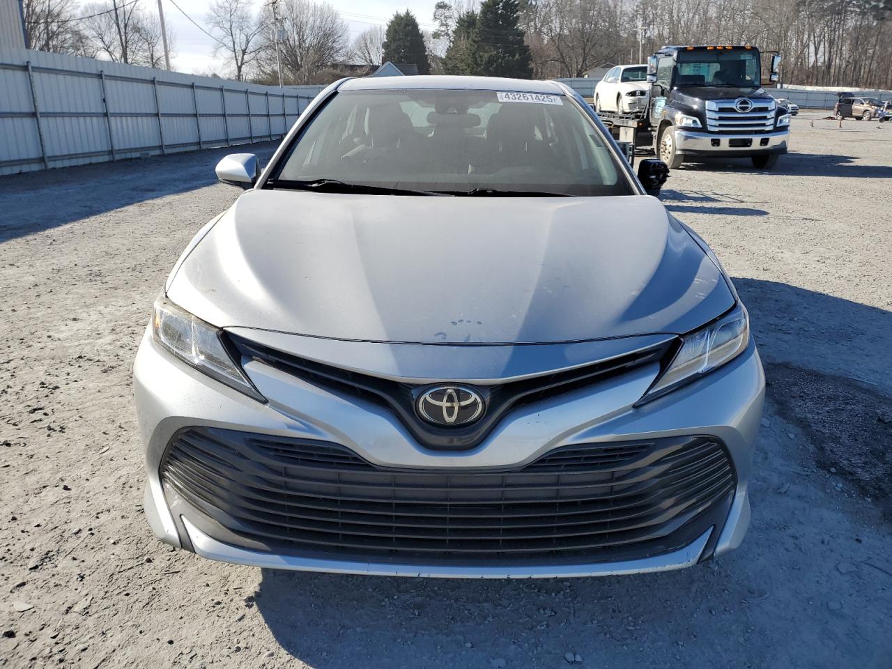 2019 Toyota Camry VIN 4T1B11HK1KU760866 Copart auction photo, side / rear end damage thumbnail 5