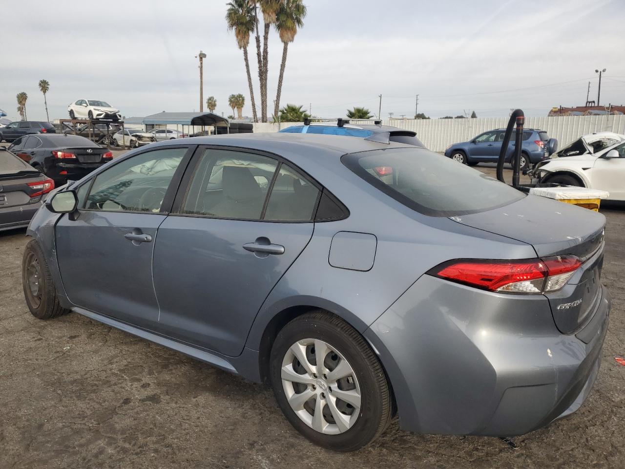 2022 Toyota Corolla VIN JTDEPMAEXN3031412 Copart auction photo, front end damage thumbnail 2
