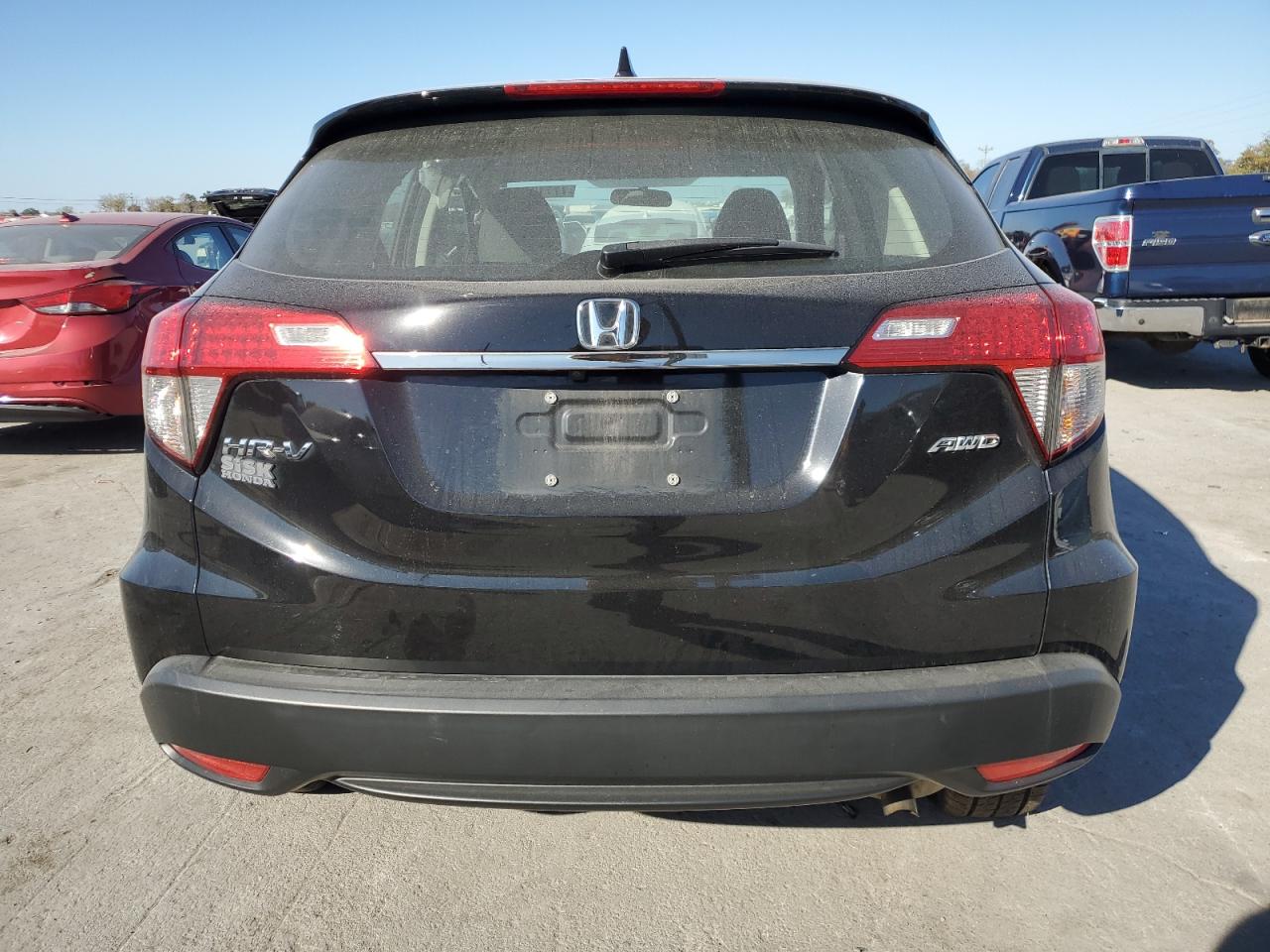 2022 Honda HR-V VIN 3CZRU6H30NM731779 Copart auction photo, front end / minor dent/scratches damage thumbnail 6
