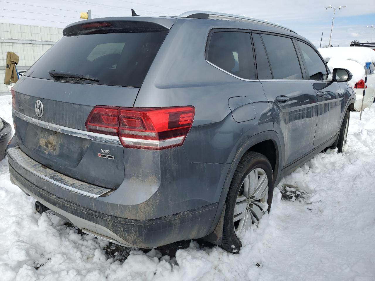 2019 Volkswagen Atlas VIN 1V2UR2CA2KC611073 Copart auction photo, front end damage thumbnail 3