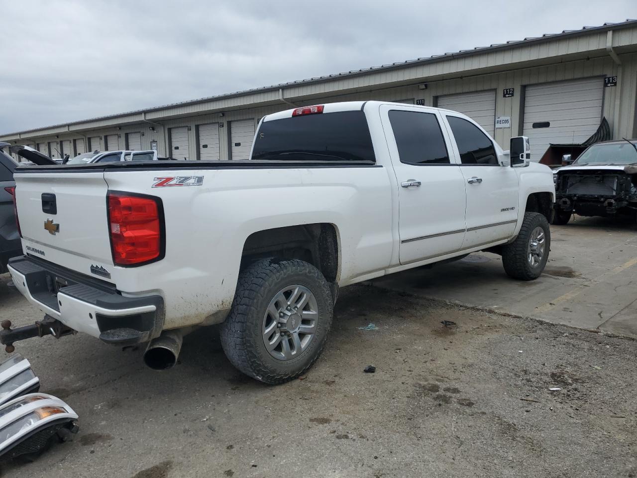 2015 Chevrolet Silverado VIN 1GC1KVE86FF194615 Copart auction photo, front end damage thumbnail 3