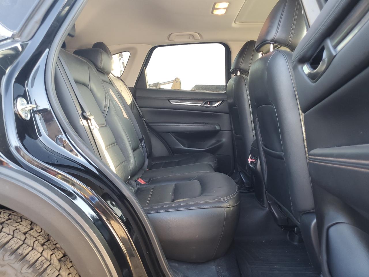 2018 Mazda CX-5 VIN JM3KFBDM1J0347152 Copart auction photo, hail damage thumbnail 11