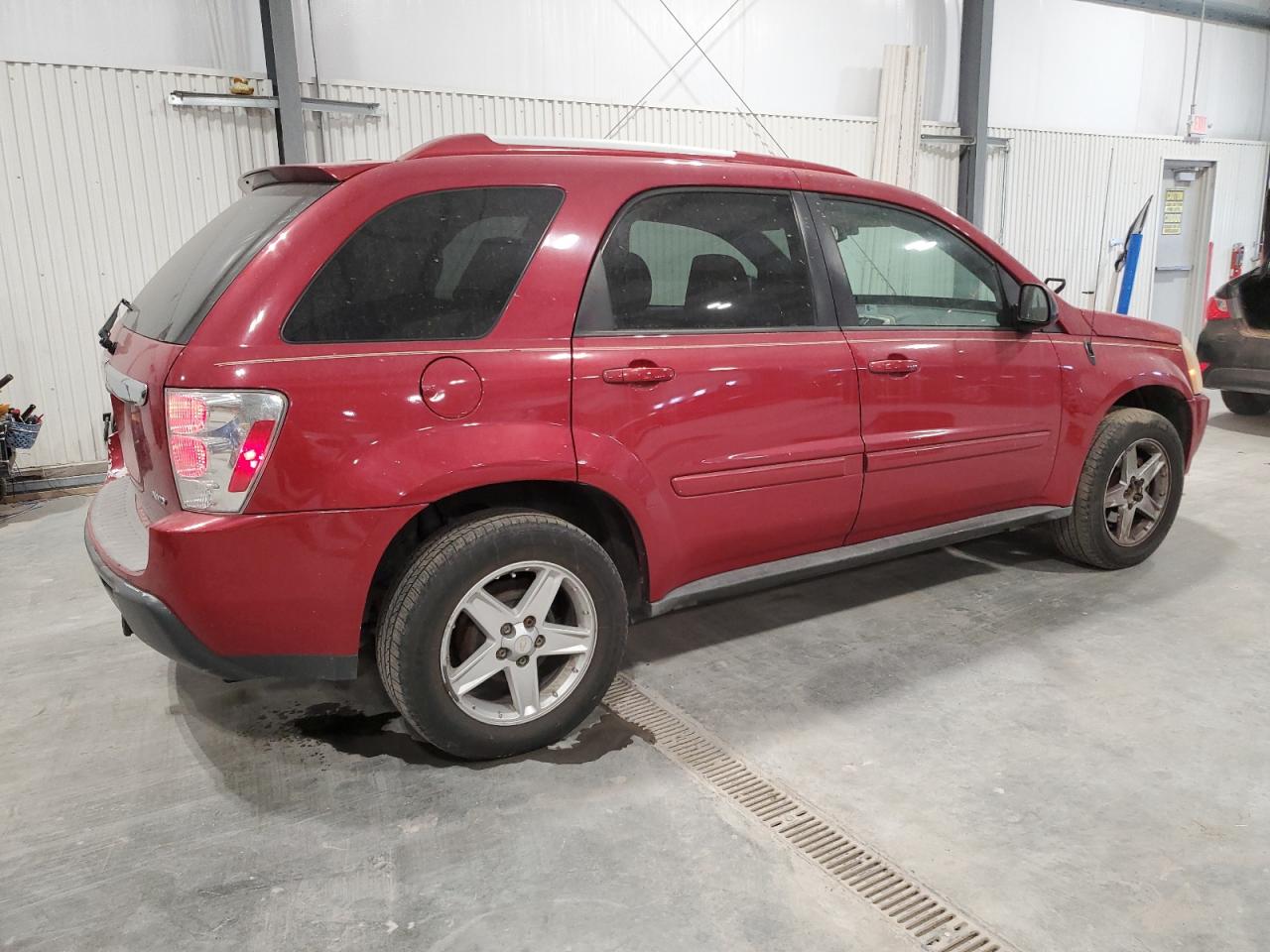2005 Chevrolet Equinox VIN 2CNDL73F956077591 Copart auction photo, rear end damage thumbnail 3