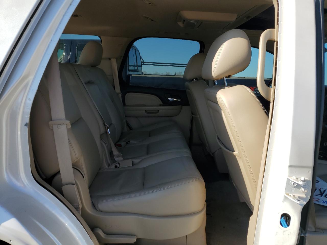 2013 GMC Yukon VIN 1GKS2GEJ2DR177006 Copart auction photo, side / front end damage thumbnail 11