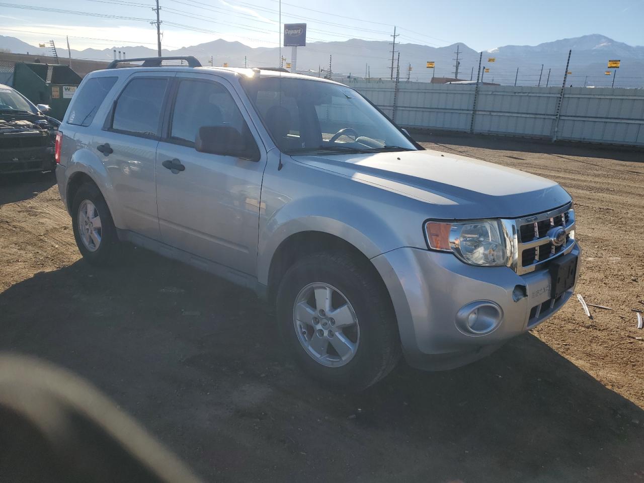 2009 Ford Escape VIN 1FMCU93G49KA95173 Copart auction photo, side / rear end damage thumbnail 4