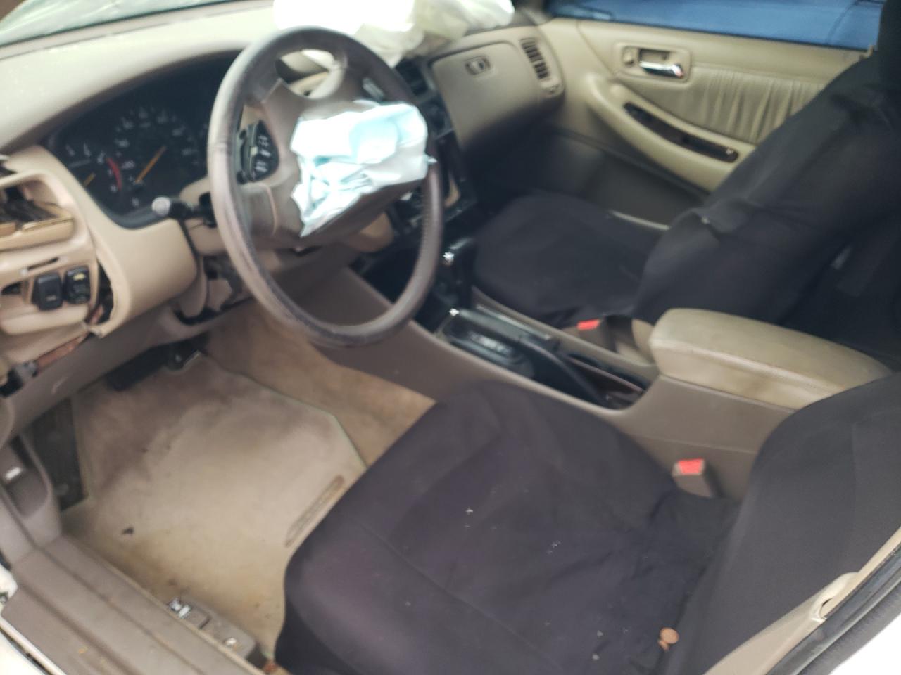 1999 Honda Accord VIN 1HGCG1655XA051761 Copart auction photo, front end damage thumbnail 7