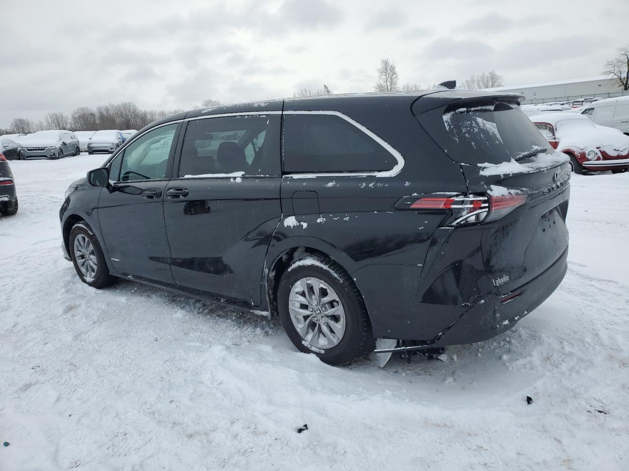 2021 Toyota Sienna VIN 5TDKRKEC8MS049544 Copart auction photo, rear end / minor dent/scratches damage thumbnail 2