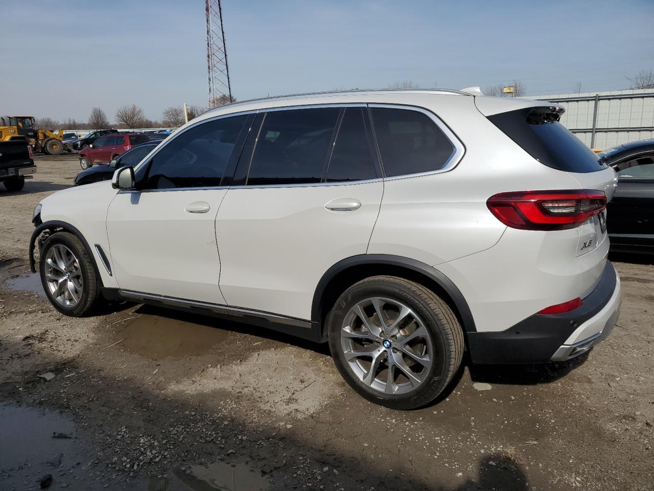 2023 BMW X5 VIN 5UXCR6C04P9P97021 Copart auction photo, front end / undercarriage damage thumbnail 2