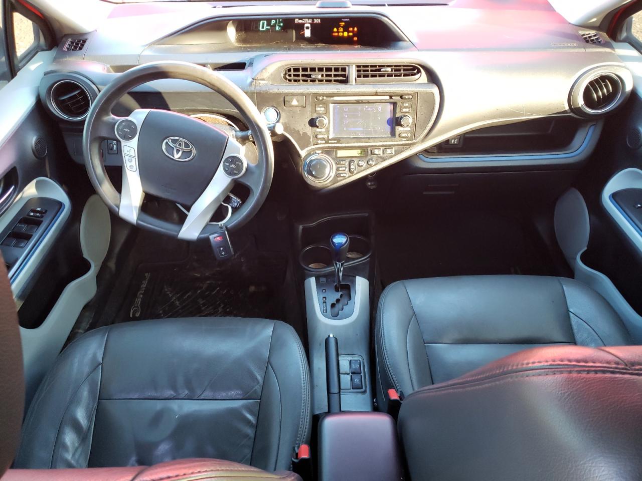2013 Toyota Prius VIN JTDKDTB3XD1530109 Copart auction photo, front end / side damage thumbnail 8