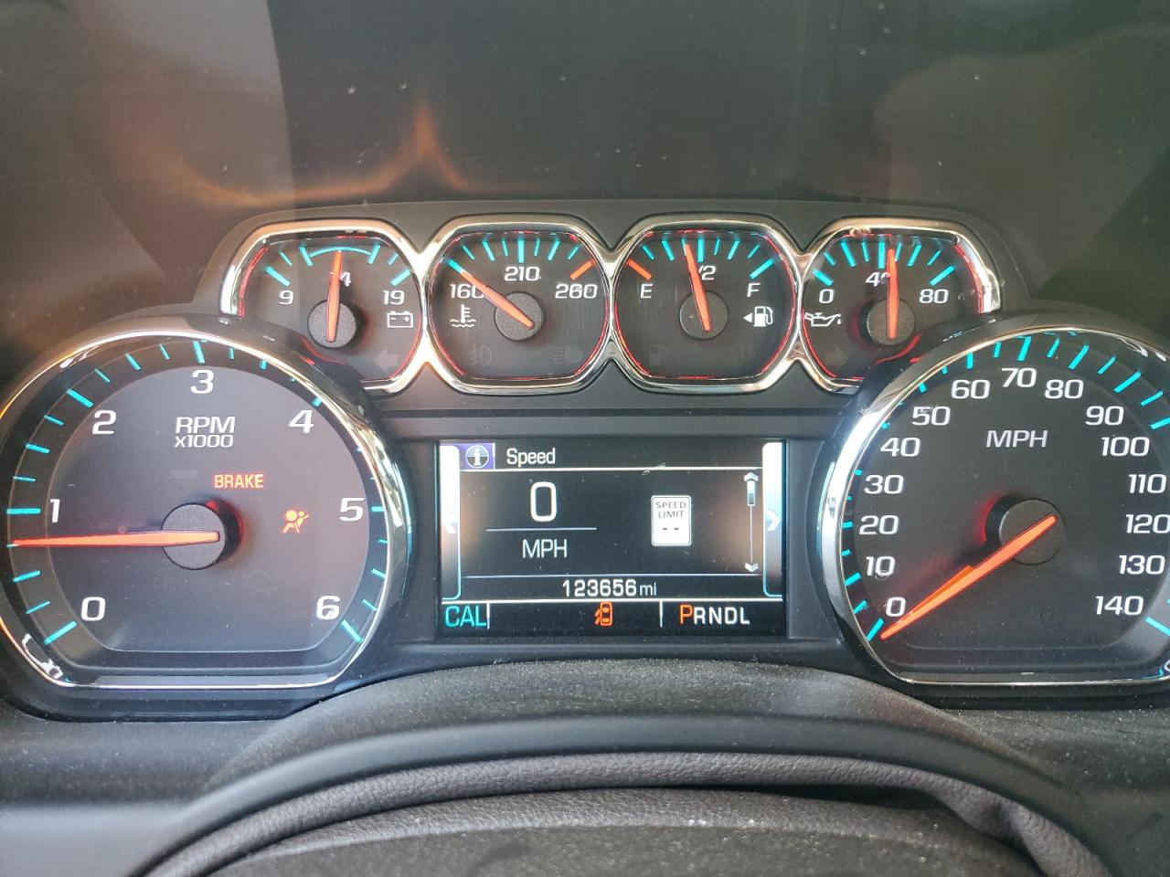 2018 Chevrolet Tahoe VIN 1GNSCCKCXJR278899 Copart auction photo, side damage thumbnail 9