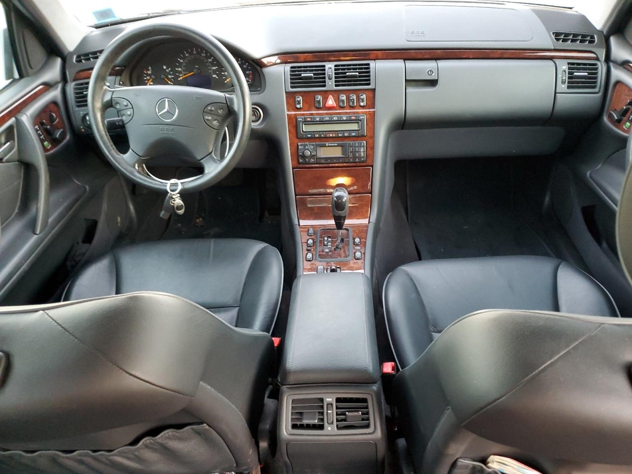 2002 Mercedes-Benz E-klasse VIN WDBJF82J32X066803 Copart auction photo, front end damage thumbnail 8