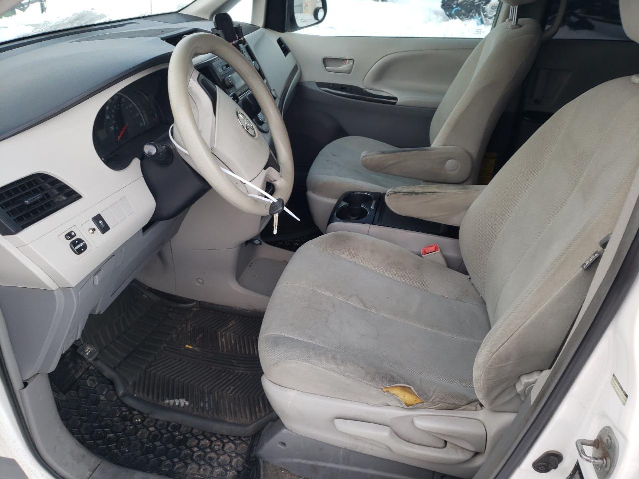 2013 Toyota Sienna VIN 5TDZK3DCXDS342128 Copart auction photo, front end / undercarriage damage thumbnail 7