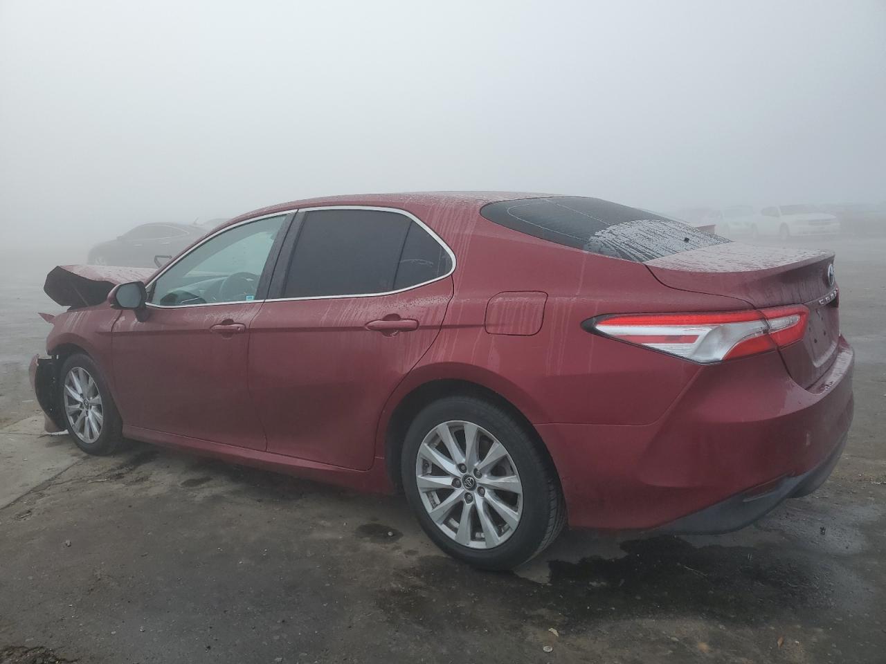 2018 Toyota Camry VIN 4T1B11HK9JU639663 Copart auction photo, front end damage thumbnail 2
