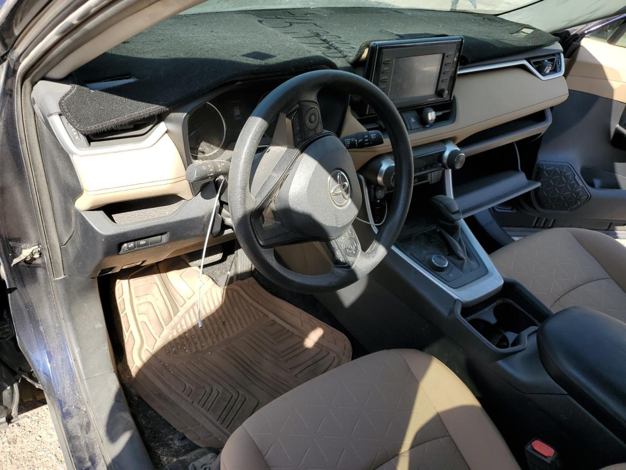 2020 Toyota RAV 4 VIN 2T3RWRFV7LW073301 Copart auction photo, all over / side damage thumbnail 8