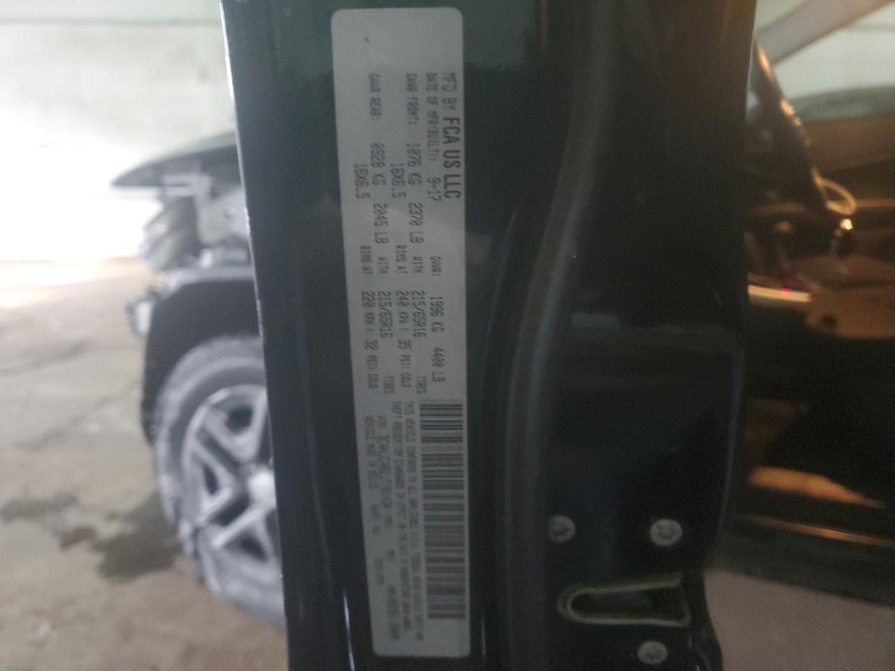 2018 Jeep Compass VIN 3C4NJCAB2JT181434 Copart auction photo, front end damage thumbnail 13