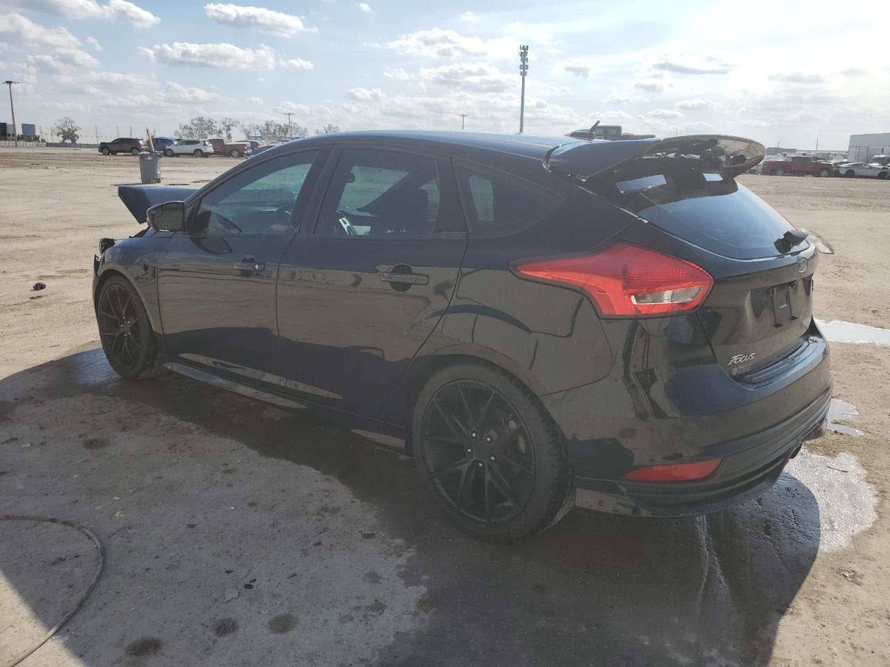 2017 Ford Focus VIN 1FADP3L90HL313607 Copart auction photo, front end damage thumbnail 2