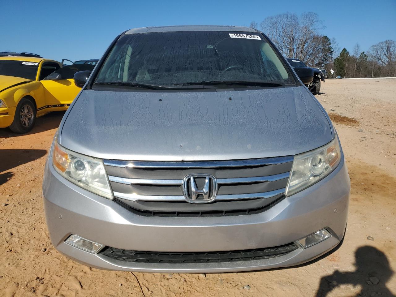 2011 Honda Odyssey VIN 5FNRL5H96BB035998 Copart auction photo, side / rear end damage thumbnail 5