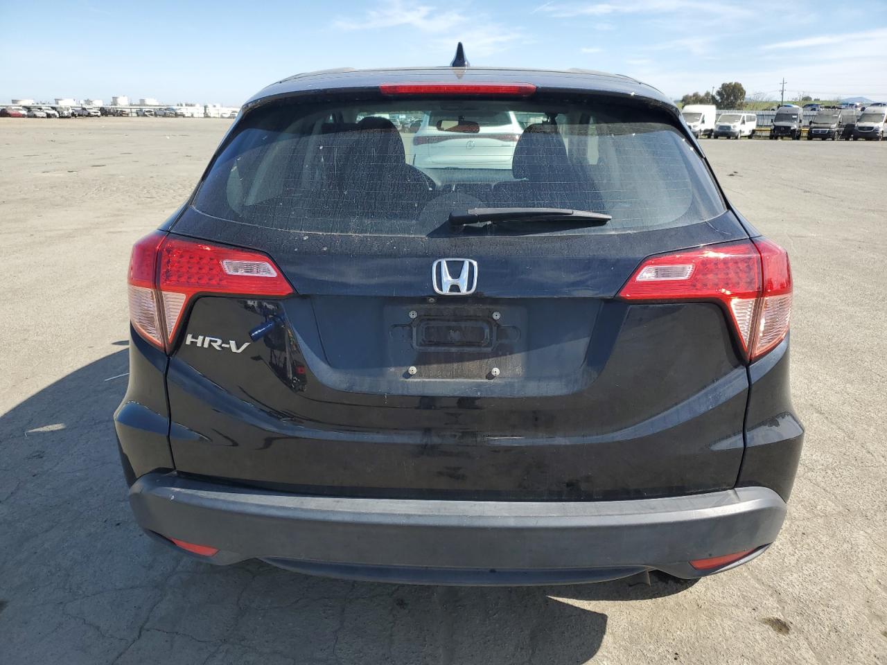 2018 Honda HR-V VIN 3CZRU5H3XJM705520 Copart auction photo, water/flood / side damage thumbnail 6