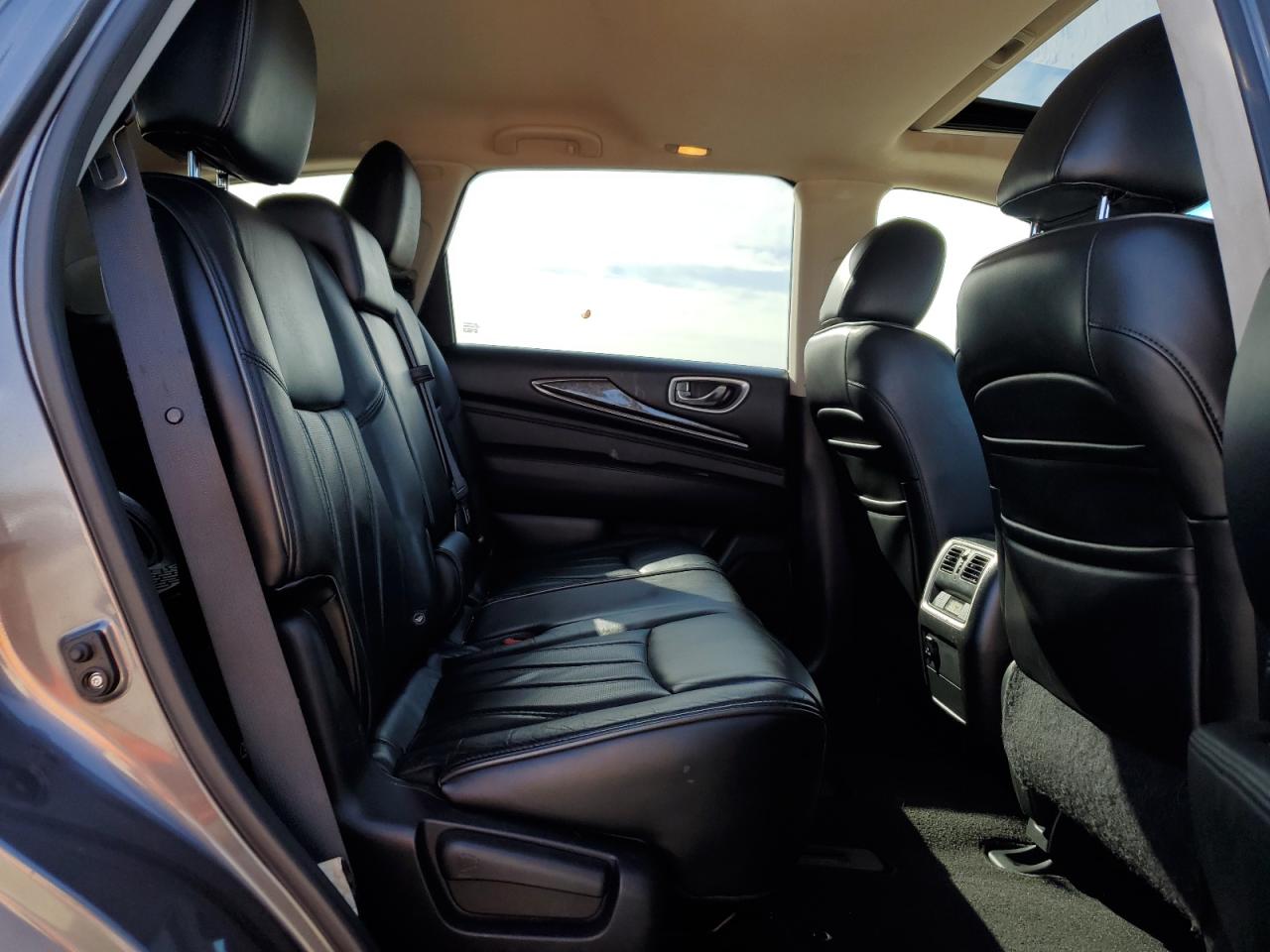 2015 Infiniti QX60 VIN 5N1AL0MM1FC528383 Copart auction photo, minor dent/scratches / front end damage thumbnail 11