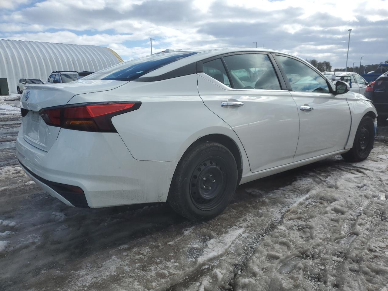 2020 Nissan Altima VIN 1N4BL4BV3LC191017 Copart auction photo, undercarriage / front end damage thumbnail 3