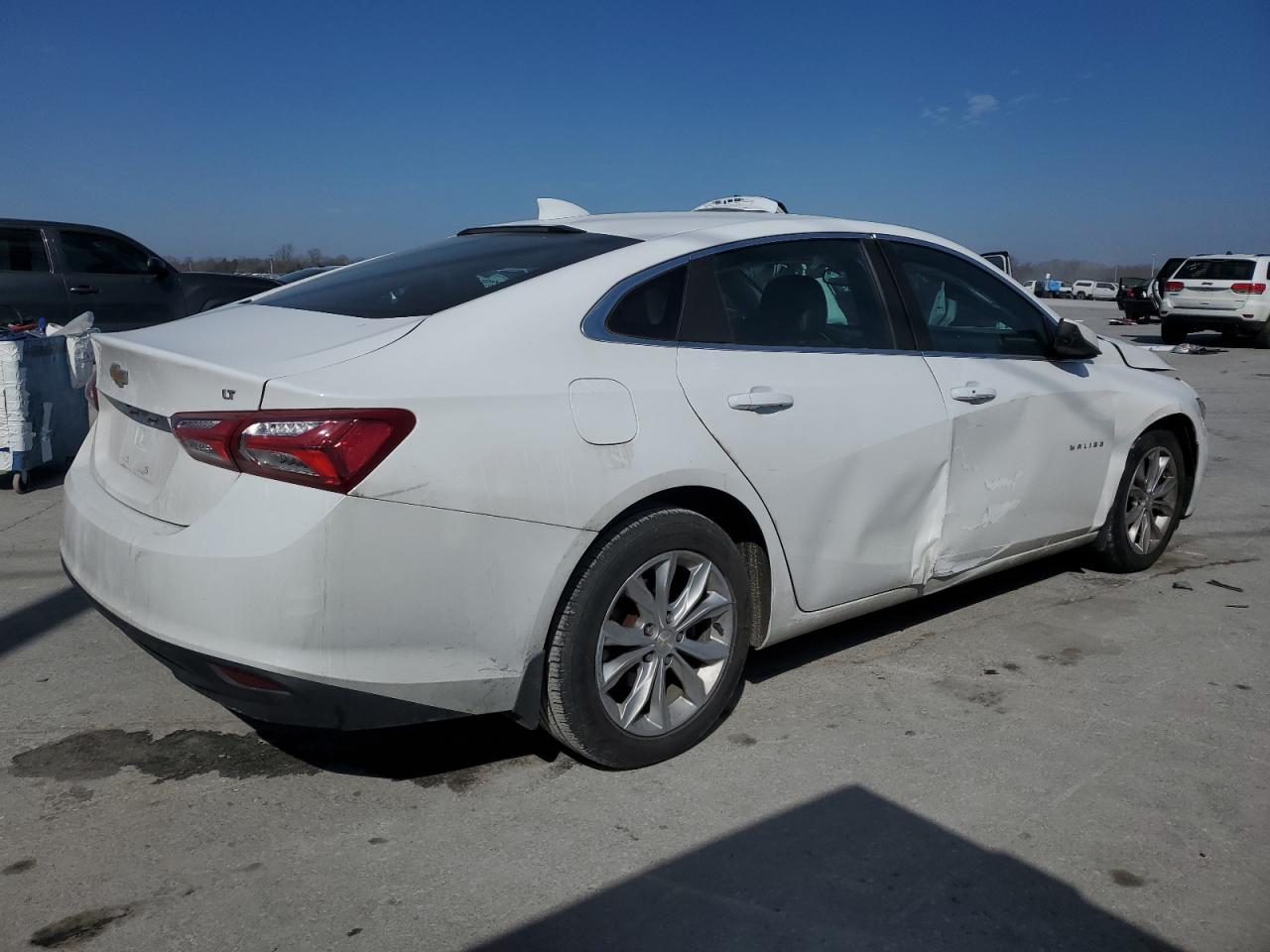 2019 Chevrolet Malibu VIN 1G1ZD5STXKF145460 Copart auction photo, front end / side damage thumbnail 3