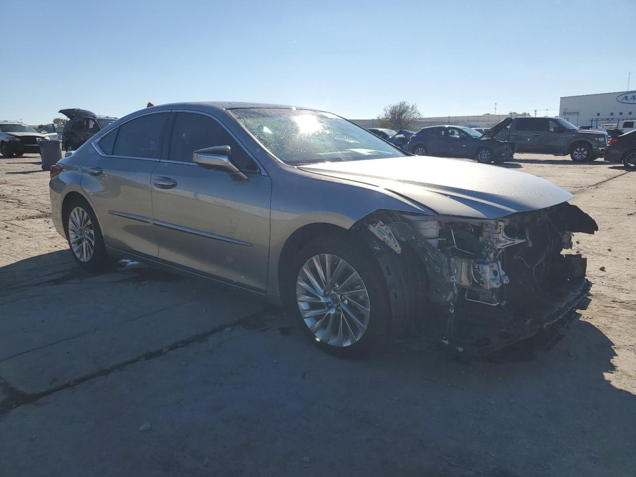 2019 Lexus ES VIN 58ABZ1B11KU022471 Copart auction photo, front end damage thumbnail 4
