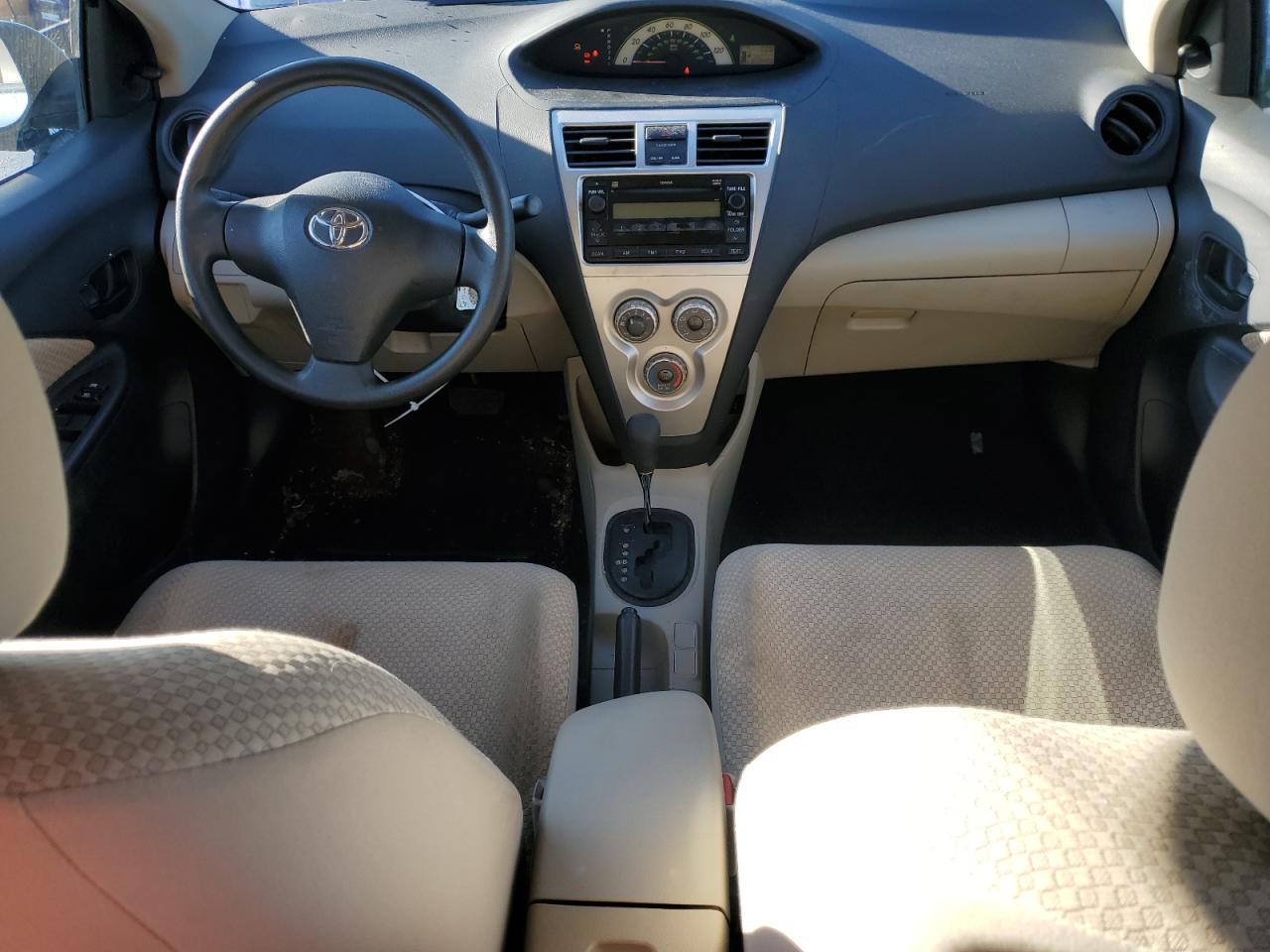 2007 Toyota Yaris VIN JTDBT923071090976 Copart auction photo, front end damage thumbnail 8