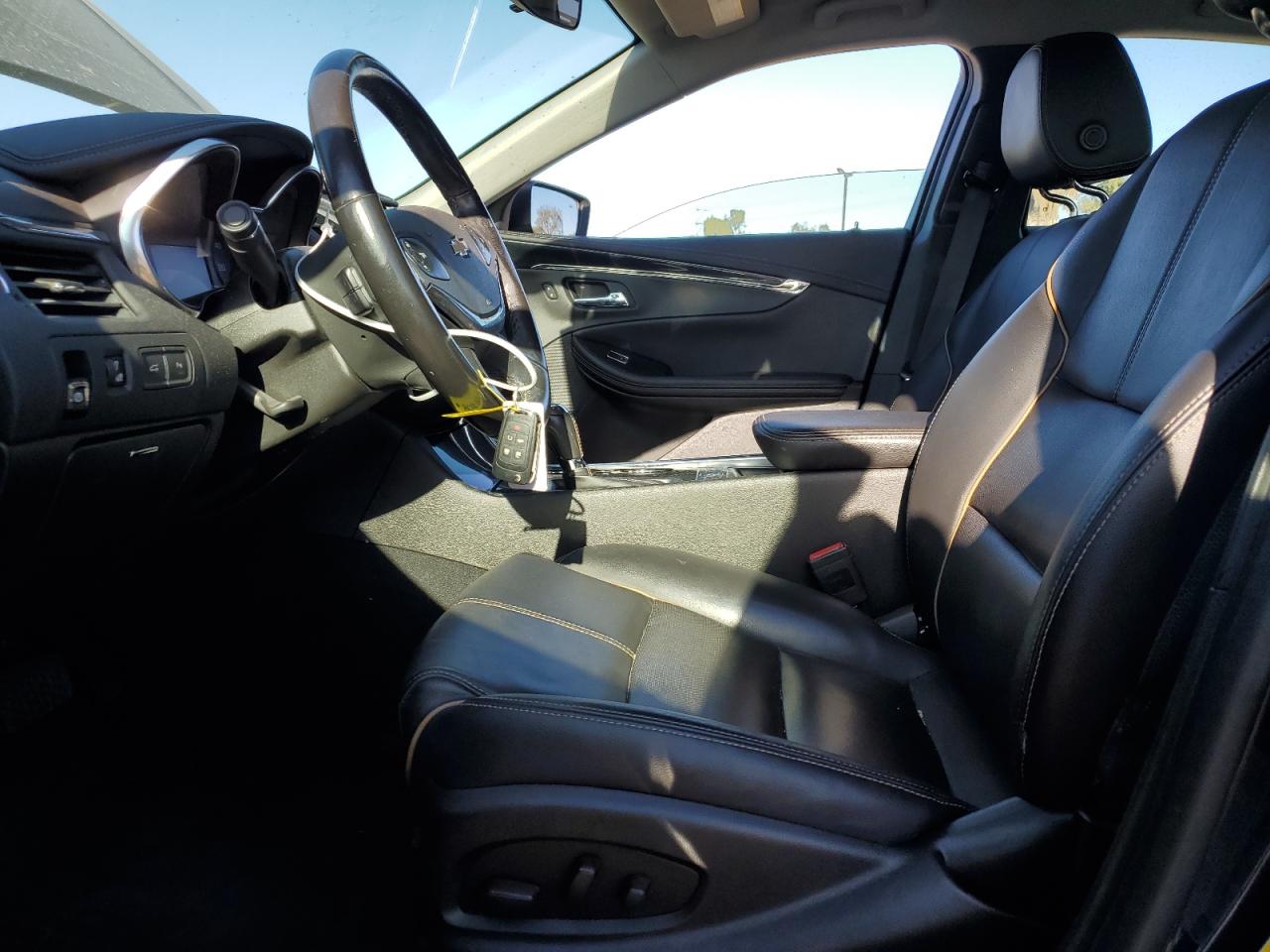 2019 Chevrolet Impala VIN 2G1105S34K9146847 Copart auction photo, front end / minor dent/scratches damage thumbnail 7