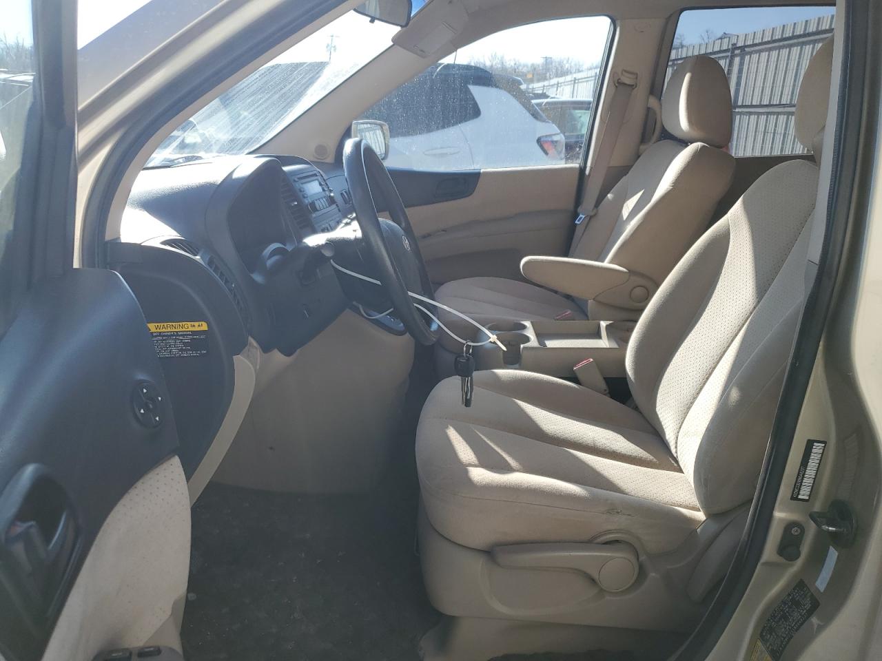 2008 Hyundai Entourage VIN KNDMC233186048237 Copart auction photo, front end / side damage thumbnail 7