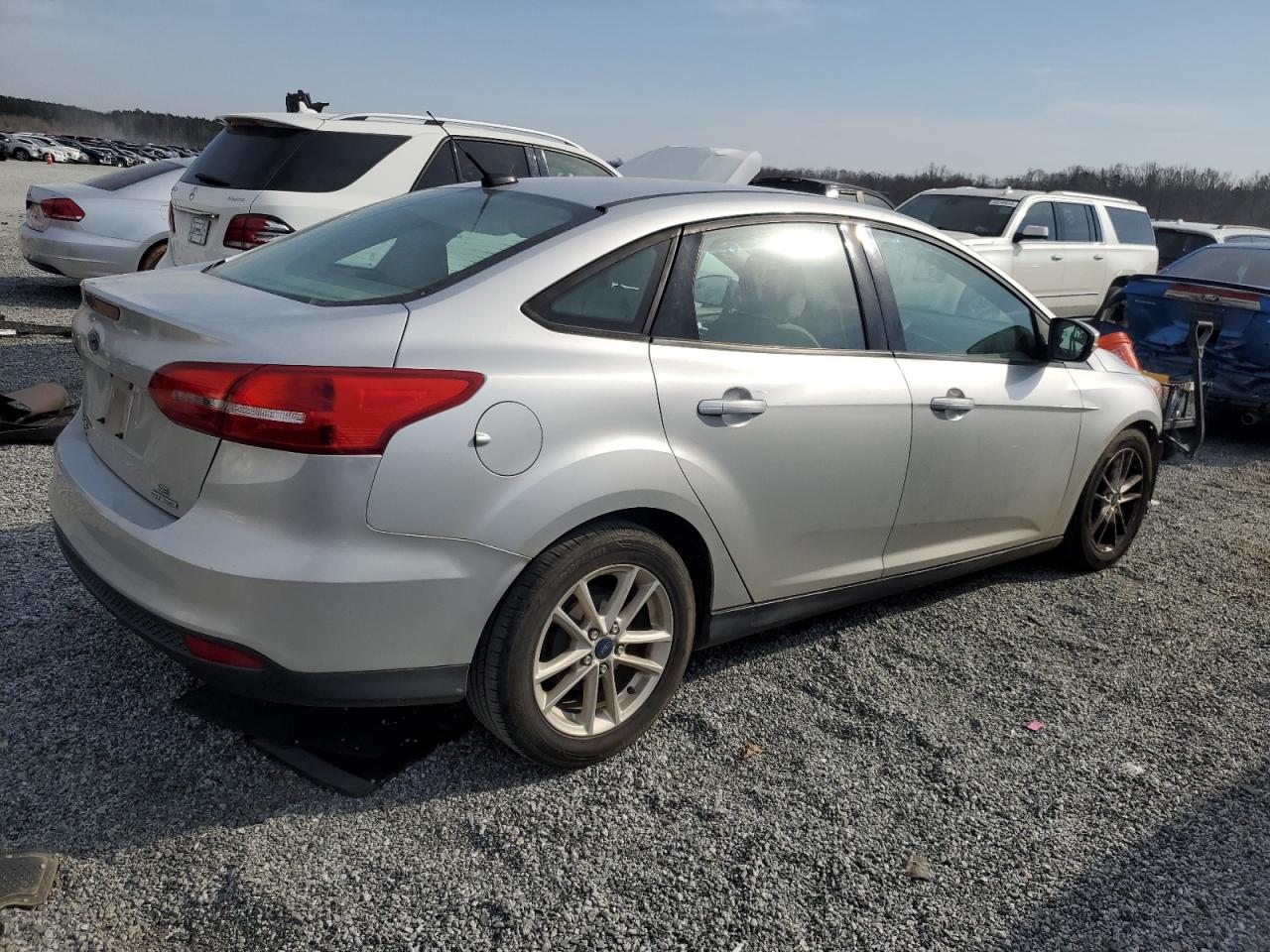 2016 Ford Focus VIN 1FADP3F27GL205630 Copart auction photo, front end damage thumbnail 3