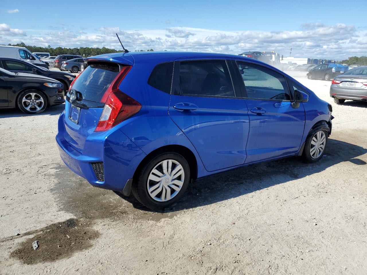 2016 Honda Fit VIN JHMGK5H5XGX040804 Copart auction photo, front end damage thumbnail 3
