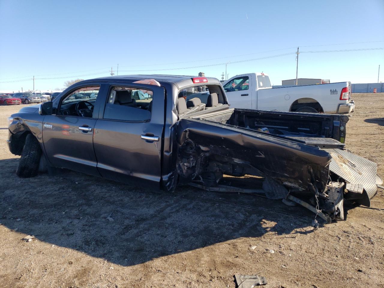 2018 Toyota Tundra VIN 5TFAW5F15JX776729 Copart auction photo, all over damage thumbnail 2