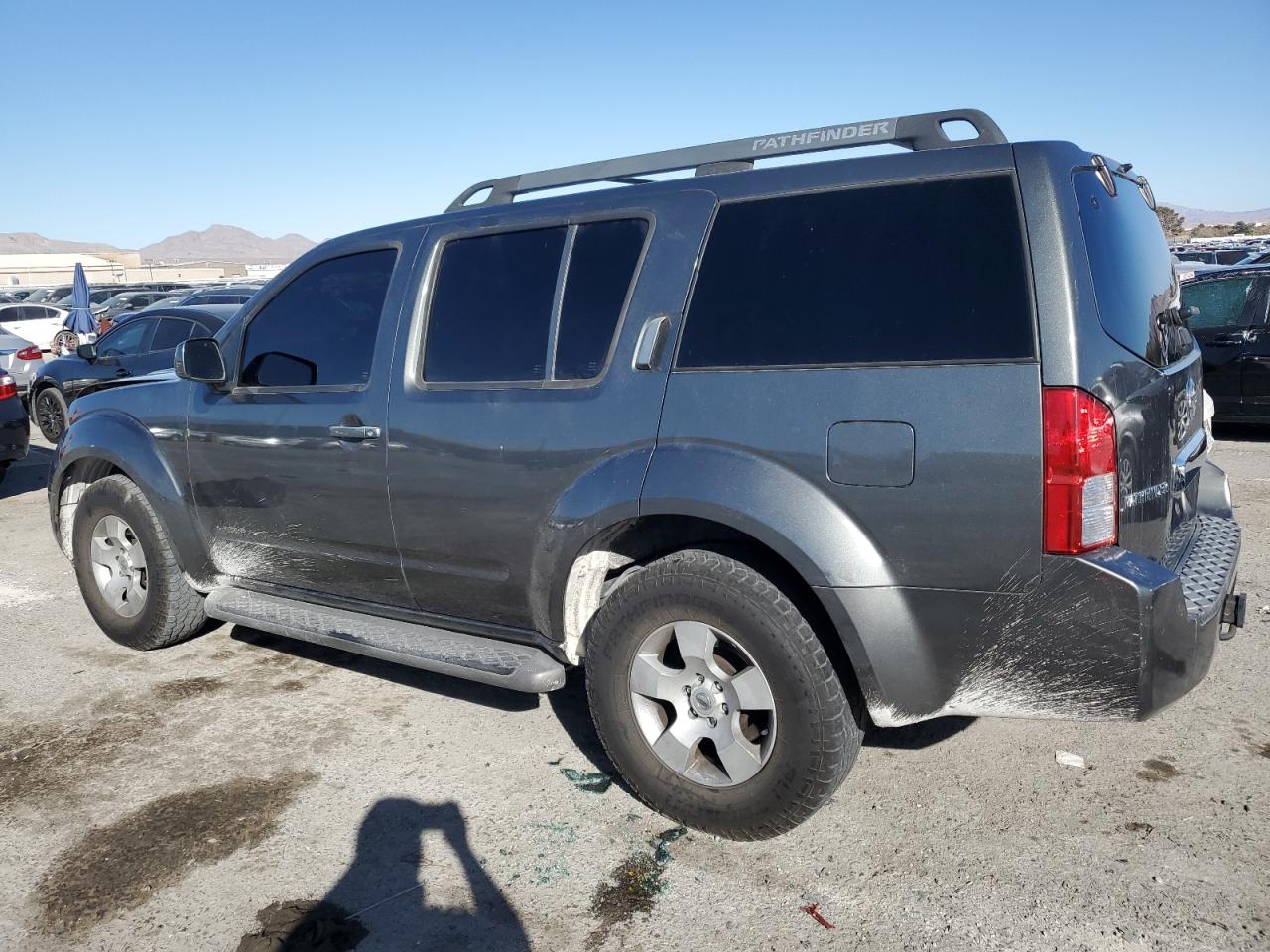 2006 Nissan Pathfinder VIN 5N1AR18UX6C621062 Copart auction photo, front end / rear end damage thumbnail 2