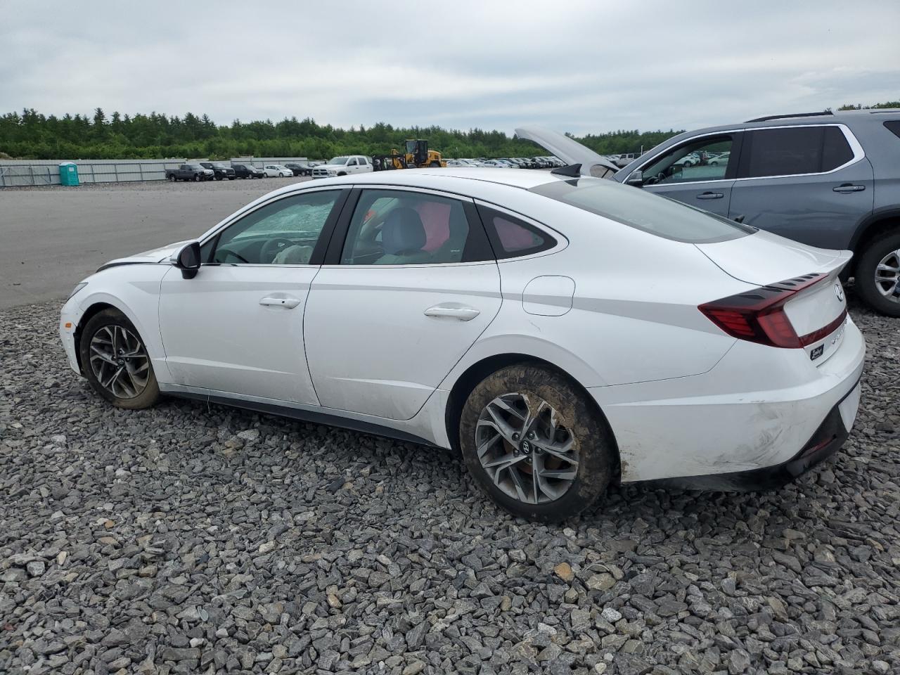2023 Hyundai Sonata VIN KMHL64JAXPA283534 Copart auction photo, all over / side damage thumbnail 2