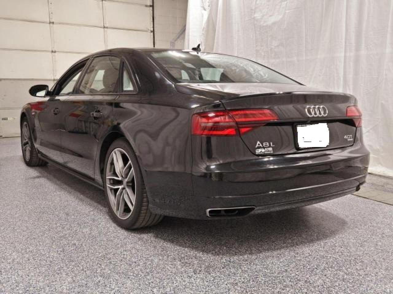 2017 Audi A8 VIN WAU43AFD9HN005296 Copart auction photo, normal wear damage thumbnail 3