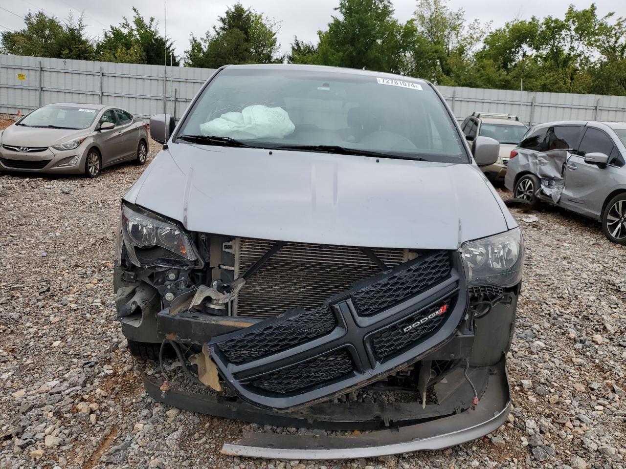 2016 Dodge Caravan VIN 2C4RDGCG2GR203646 Copart auction photo, front end / rear end damage thumbnail 5