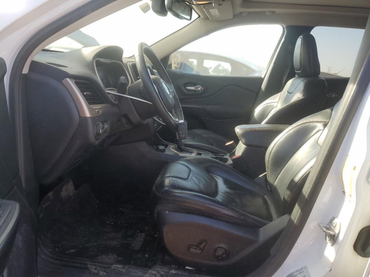 2016 Jeep Grand Cherokee VIN 1C4PJMDB1GW306372 Copart auction photo, side / front end damage thumbnail 7