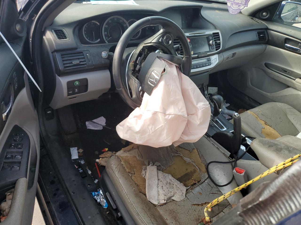 2013 Honda Accord VIN 1HGCR2F81DA234127 Copart auction photo, all over damage thumbnail 8